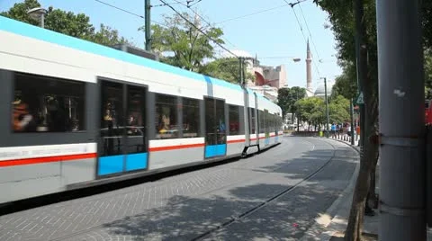 Rapid tram Stockbeeldmateriaal 10306750