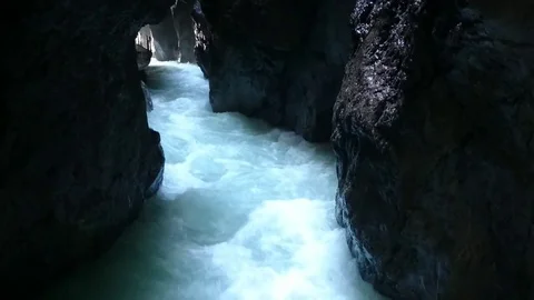 Rapids in Partnach Gorge. Video stock 72035433