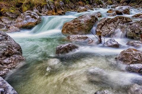 The rapids. Ramsauer Ache, Bertechsgaden. Foto stock