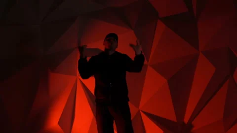 Rapper guy rap in front of the camera Video stock 115952755