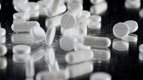 Rash of many different pills Stock Footage 119831115