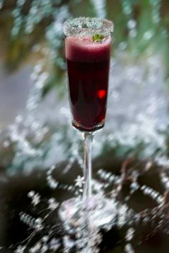 A raspberry aperitif with a sugared edge Foto stock