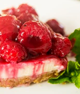 Raspberry cheesecake Stock Photos