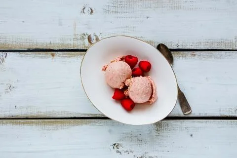 Raspberry ice-cream Stock Photos