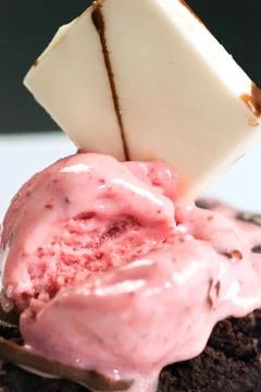 Raspberry icecream Stock Photos