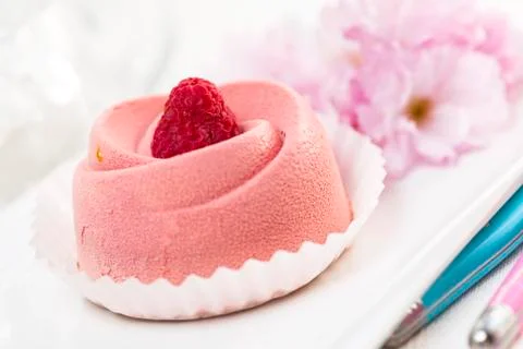Raspberry mousse dessert Stock Photos