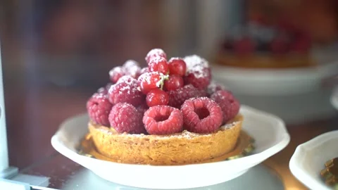 Raspberry tart dessert Vídeo Stock 197630972