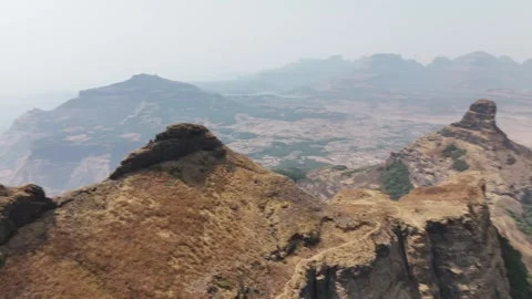 Ratangad fort summit ridge and pinnacle aerial Maharashtra India Vídeo Stock 341127445