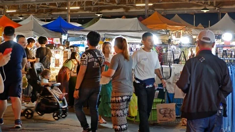 Ratchada Rot Fai Train Night Market,Bangkok Thailand 動画素材 120769490
