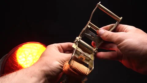 Ratchet lashing straps orange 스톡 동영상 242406458