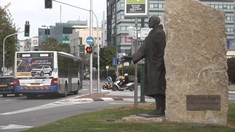 Raul valeberg statue in Raul Valenberg street Stock Footage 105925812