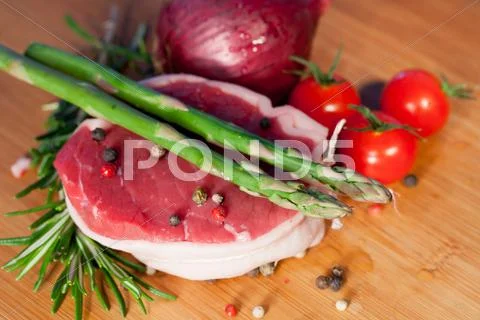 Raw beef Stock Photos