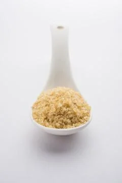 Raw Broken Wheat or Daliya or Dalia, selective focus Foto stock