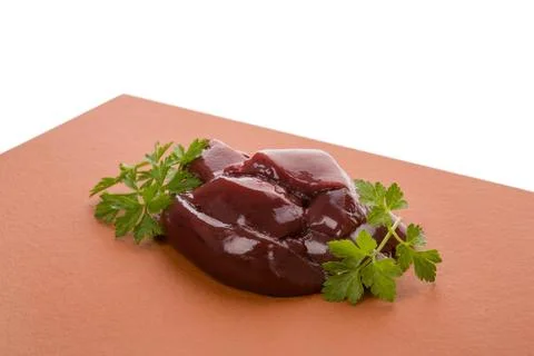 Raw chicken liver. Foto stock