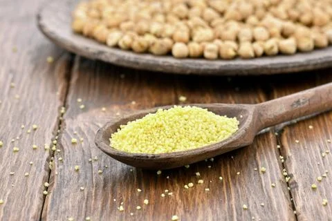 Raw couscous Stock-Fotos
