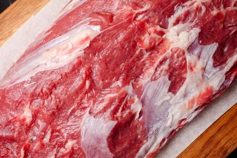 Raw marbled beef on a cutting board Foto stock