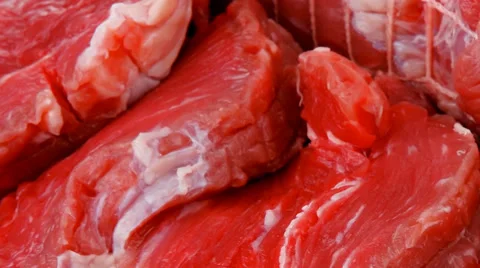 Raw meat on wood Vídeos de archivo 33492020