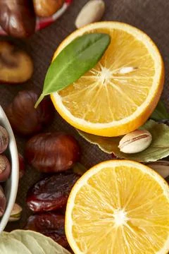Raw Nuts And Oranges 스톡 사진