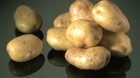 RAW POTATOES 動画素材 59009029