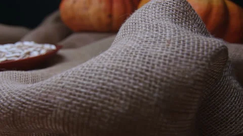 Raw pumpkin seeds Stockbeeldmateriaal 131465362