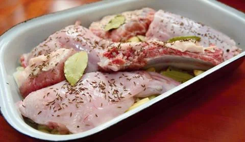 Raw rabbit meat for cooking Foto stock