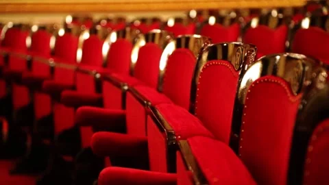 Raw of red empty armchairs in opera house interior, parterre, in Odessa Ukraine. Stock-Footage 202144273