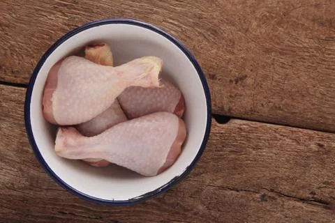 Raw uncooked chicken portion Foto stock