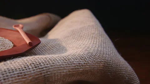 Raw white quinoa in a container Видео 131455500