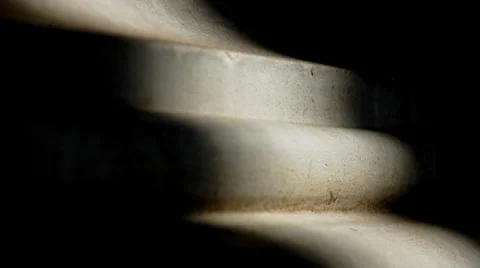 Ray of light moving along a moulding wall Video stock 36965278