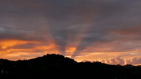 Rays of Light at Sunset Vídeo Stock 333274270
