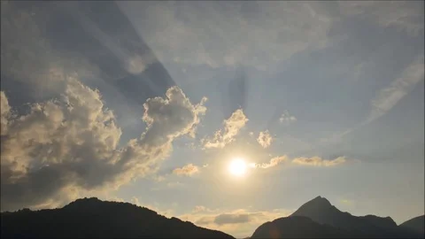 The rays of the sun in the clouds. Video stock 74183411