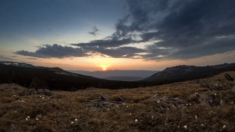 Rays of sun light through rain storm clouds with high contrast Stock Footage 81333370