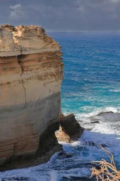 Razorback stack SW end seen from the Geology Walk-Loch Ard Gorge. Victoria-AUS Stock Photos