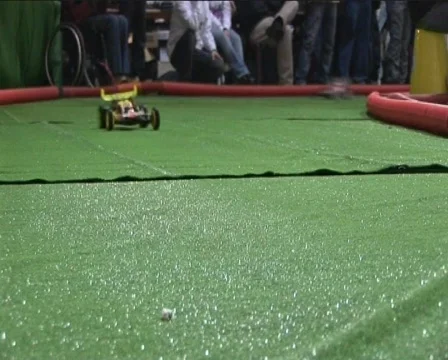 RC car flips Stockbeeldmateriaal 704040