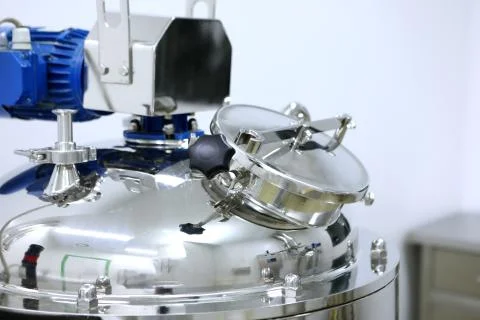 Reactors of suspensions and solutions. Manufacture of pharmaceutical industry Foto stock