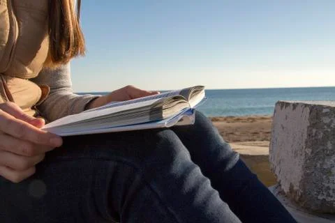 Reading book 스톡 사진