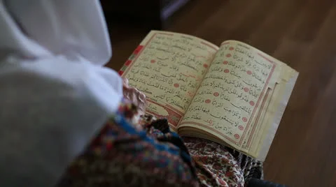 Reading Qur'an 5 Stock Footage 25420864