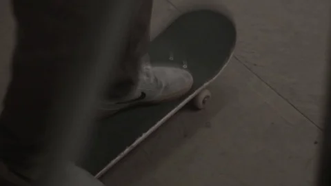 Ready to skate Stock Footage 74129889