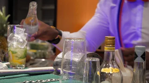 Real drinks and cigars Stock Footage 118615075