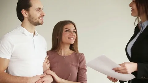 Real estate agent Stock Footage 75807333