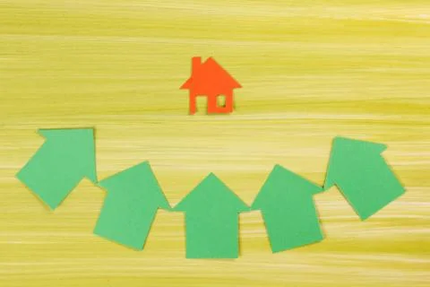 Real Estate Concept.  Paper house figure and blank business card Stock-Fotos