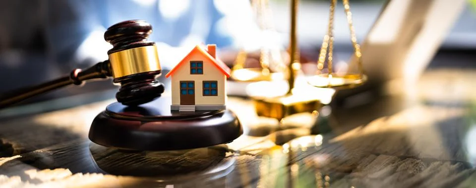 Real Estate Property Auction And Arbitration Stock Photos