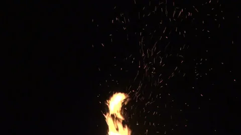 Real fire flame, bonfire night, camp fire, outdoor fire, sparks Stock Footage 31010469