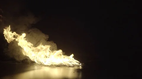 Real Fire ignition for vfx compositing S-log T007 Vidéo 76202249