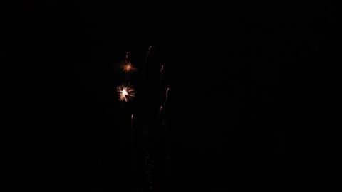 Real Fireworks display celebration Vídeo Stock 203370490
