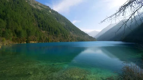 Real Shot of Canyon Clear Stream in Jiuzhaigou Sichuan China 스톡 동영상 336888318