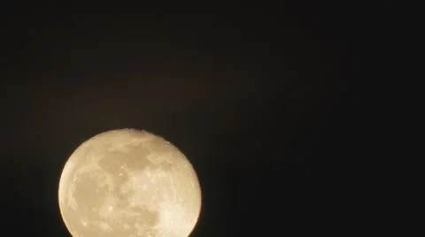 Real shot of full moon - 8x Video stock 47747338