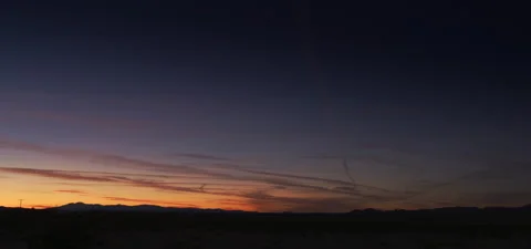 Real Time desert sunset, 4K Stock Footage 136295708