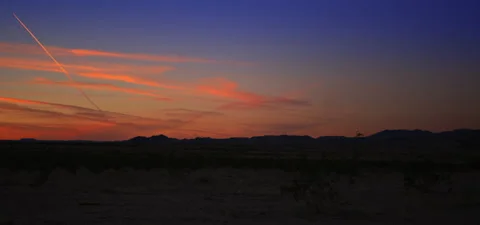 Real Time desert sunset, 4K Stock Footage 136336663