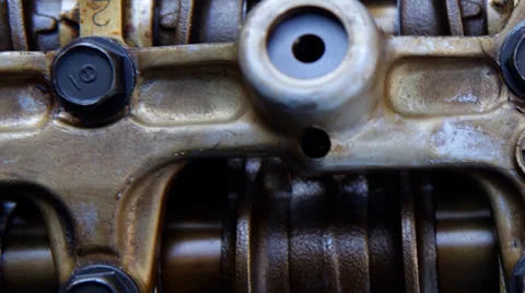 Real used motor Vídeos de archivo 37655819